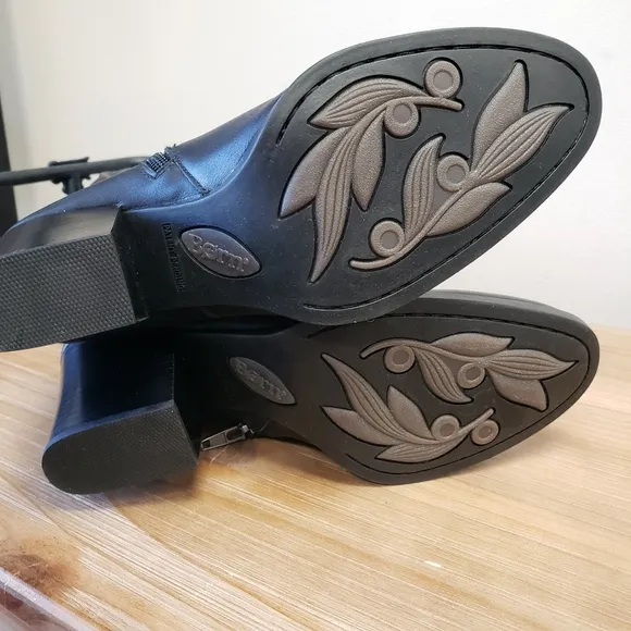 🎁 Born Esla Black Leather Boots