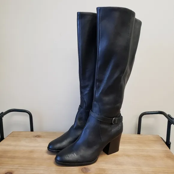 🎁 Born Esla Black Leather Boots