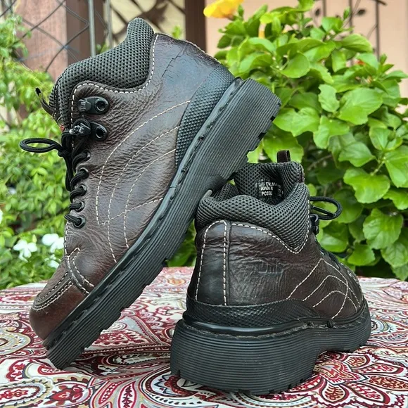 🏴󠁧󠁢󠁥󠁮󠁧󠁿 Dr. Martens Vintage MIE Chunky Ankle Boots UK 4