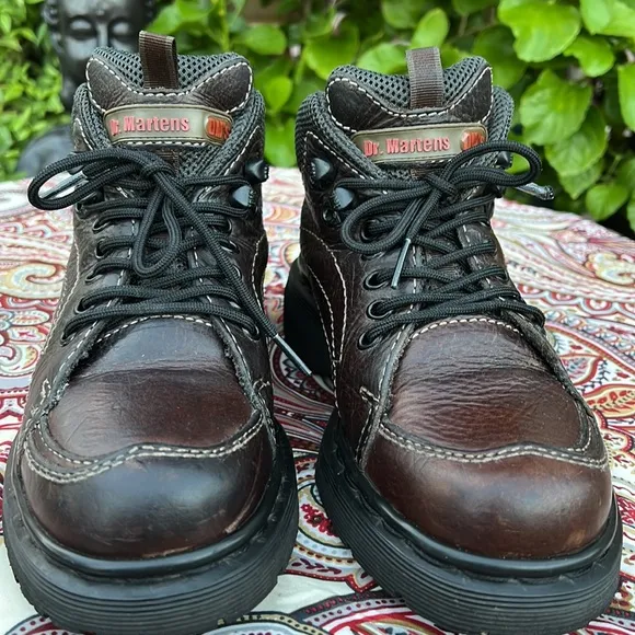 🏴󠁧󠁢󠁥󠁮󠁧󠁿 Dr. Martens Vintage MIE Chunky Ankle Boots UK 4