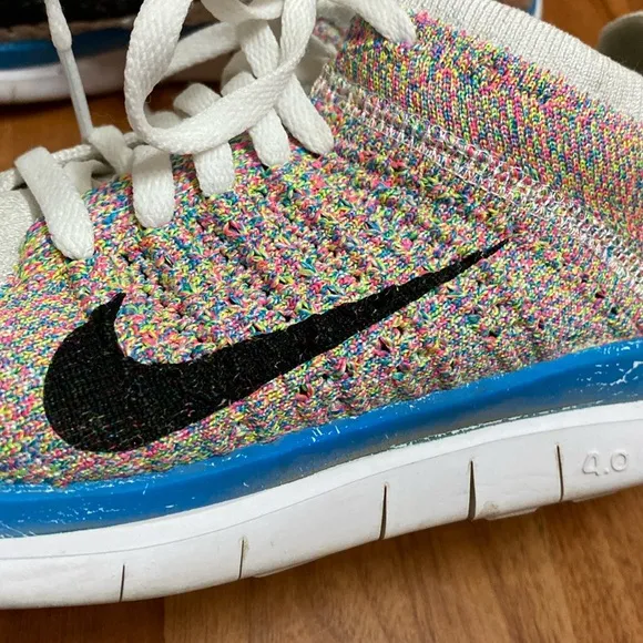 ❤️ Nike Free 4.0 Fly Knit Sneakers White Rainbow Size 8 1/2