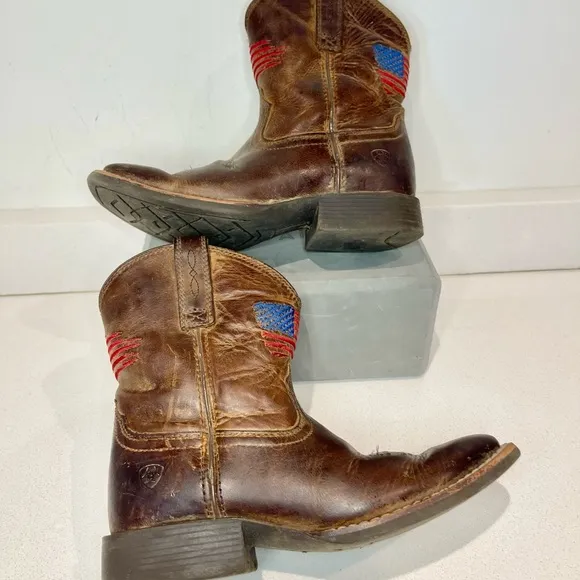 $100 Ariat Kids Patriot Western Boot Brown Leather 10034408 embroid Flag sz 1