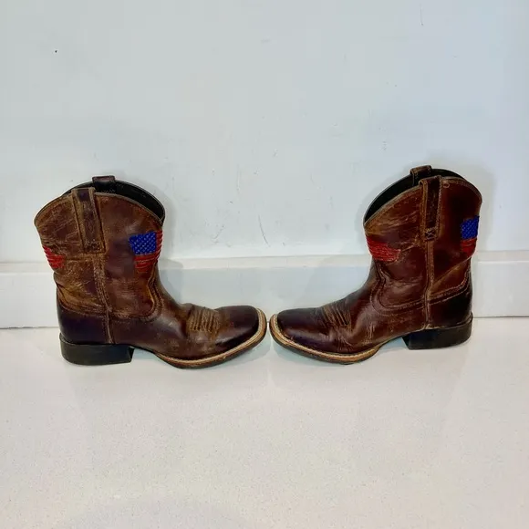 $100 Ariat Kids Patriot Western Boot Brown Leather 10034408 embroid Flag sz 1
