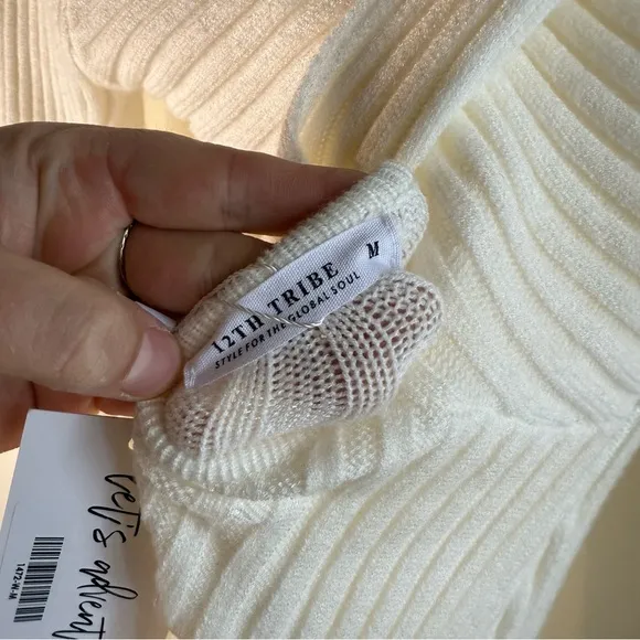 12th Tribe Gwyneth White Sweater Midi NWT Dress Size M Medium