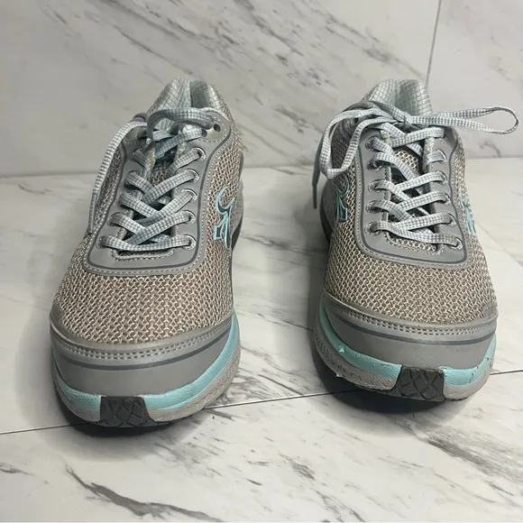 2/$100 G-defy Bluegray Mighty Walk Athletic Sneaker SZ 7