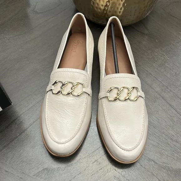 27 EDIT Naturalizer Sevyn Womens Embellished Slip On Loafers (Wide)