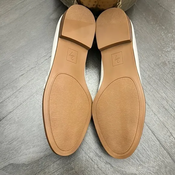 27 EDIT Naturalizer Sevyn Womens Embellished Slip On Loafers (Wide)