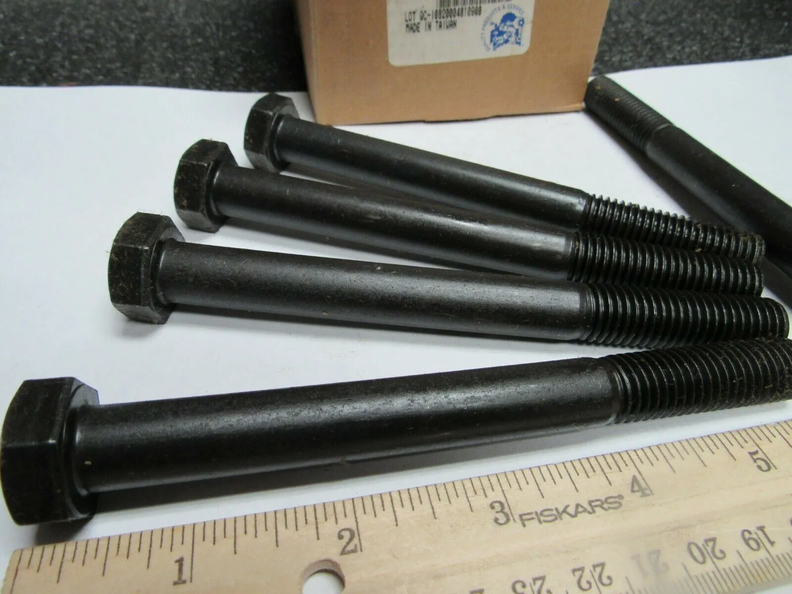 (5) M14-2.00 x 140 MM Coarse DIN 931 Class 10.9 Cap Screw (Bolt) Black (184282953124-BT38)