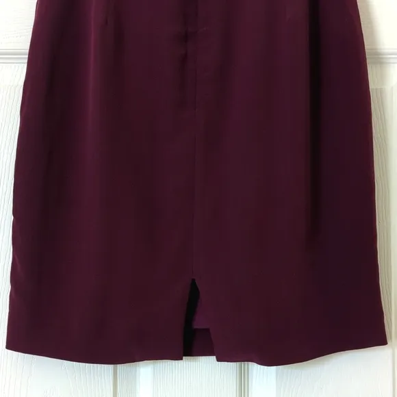 90's Vintage 100% Silk High Waisted Back Slit A-Line Mini Skirt Plum Purple 4P