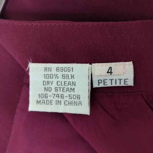 90's Vintage 100% Silk High Waisted Back Slit A-Line Mini Skirt Plum Purple 4P