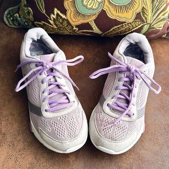 Abeo Spirit Ultra Light Spirit running shoes sneakers lavender and gray size 8