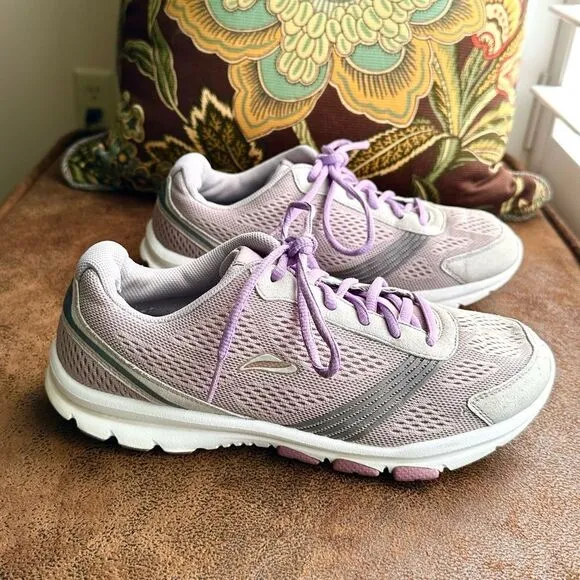 Abeo Spirit Ultra Light Spirit running shoes sneakers lavender and gray size 8