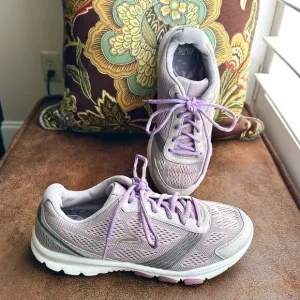 Abeo Spirit Ultra Light Spirit running shoes sneakers lavender and gray size 8