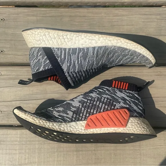 Adidas Boost NMD CS2 PK Gray Glitch Primeknit Sneakers size 9