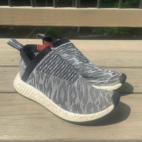 Adidas Boost NMD CS2 PK Gray Glitch Primeknit Sneakers size 9
