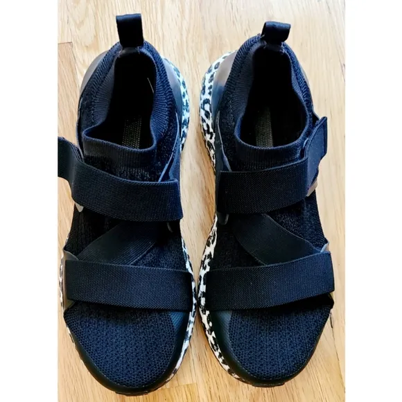 adidas by Stella McCartney Women's Ultraboost X Knit Sneakers Size 7