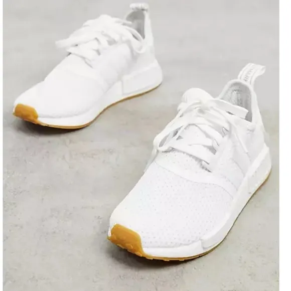 Adidas originals NMD sneakers in triple white size men’s 8 like new