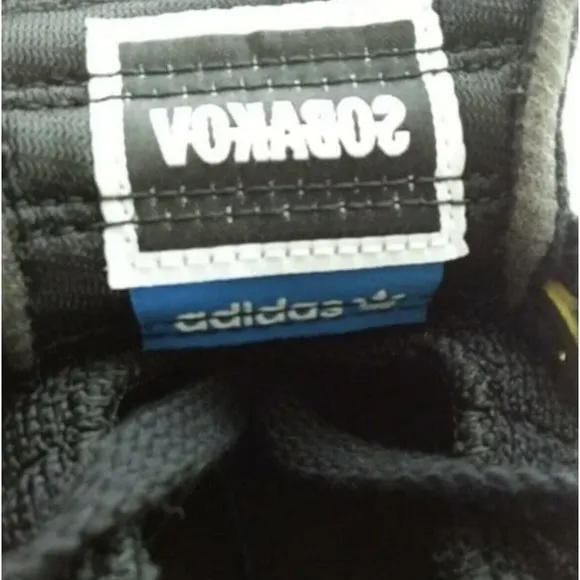 Adidas Sobakov Boost Boys Size 4 Lace-up Sneakers Black Gold