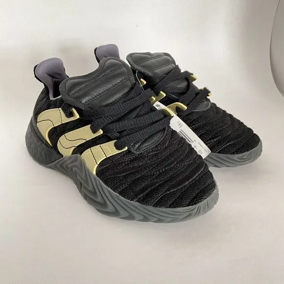Adidas Sobakov Boost Boys Size 4 Lace-up Sneakers Black Gold
