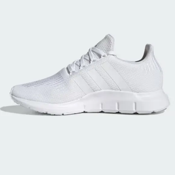 Adidas SWIFT RUN 1.0  Sneakers