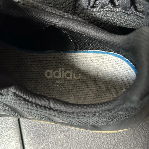 Adidas Swift Run 1.0 sneakers