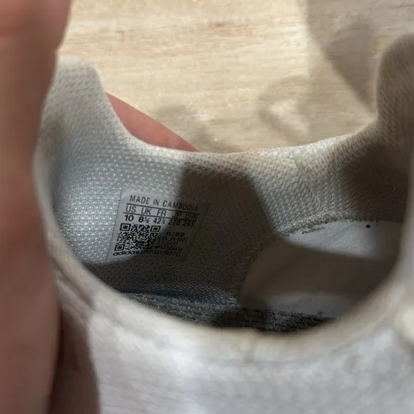 Adidas SWIFT RUN 1.0  Sneakers