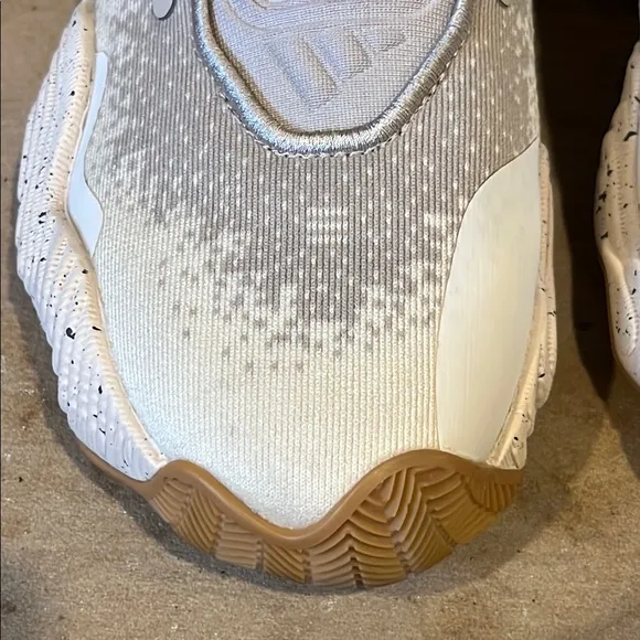 Adidas Trey Young 3 J &quot;Beige Wonder&quot; Basketball Sneakers