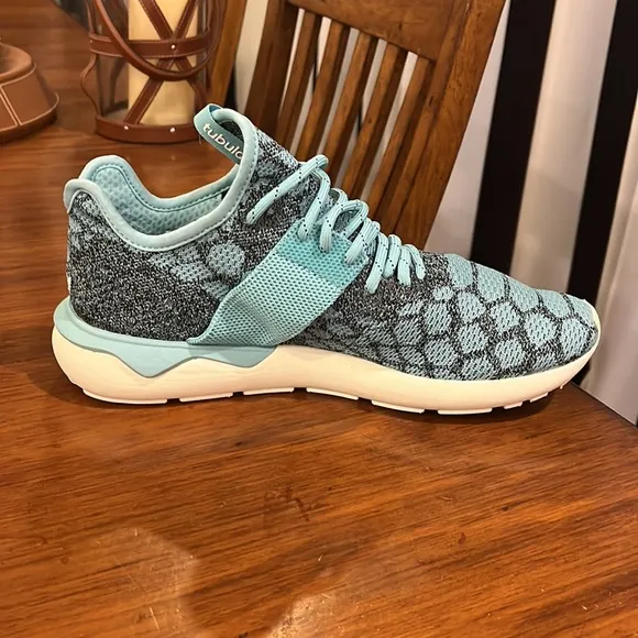 Adidas Tubular Runner Prime Knit shoes sneakers new B25572 Mens Size 10