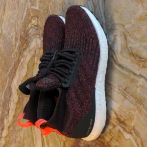 ADIDAS Ultraboost Men's shoes sneakers - 9.5