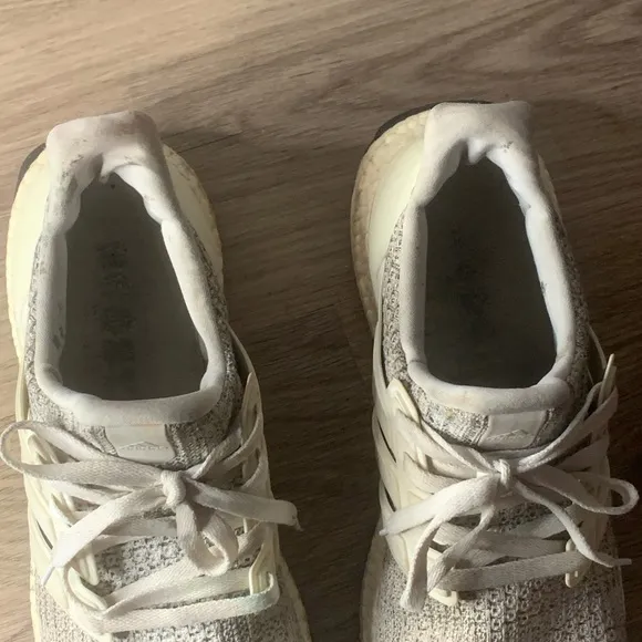 Adidas Ultraboost Ultra BoostF36155 White &amp; Grey US sz 10.5Fast Shipping Used