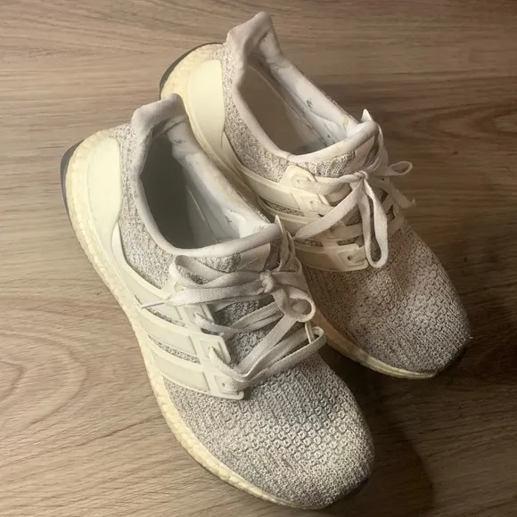 Adidas Ultraboost Ultra BoostF36155 White &amp; Grey US sz 10.5Fast Shipping Used