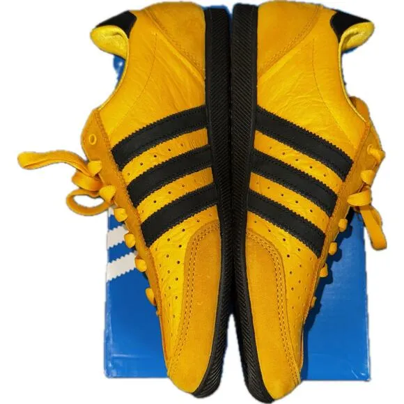 Adidas Unisex Japan “Crew Yellow” Black Stripe JI2665 Men 6.5 Women 8.5 NWT BOX