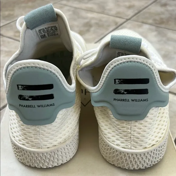 Adidas White Sneakers Modern Sock-Like Fit