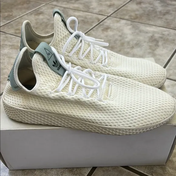 Adidas White Sneakers Modern Sock-Like Fit