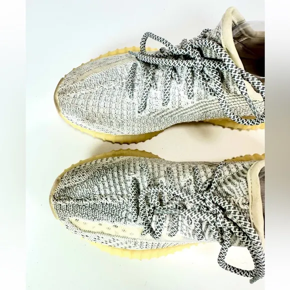 Adidas x YEEZY Boost 350 V2 &quot;Lundmark&quot; Grey Knit Fabric Men’s Sneaker Size 7 1/2