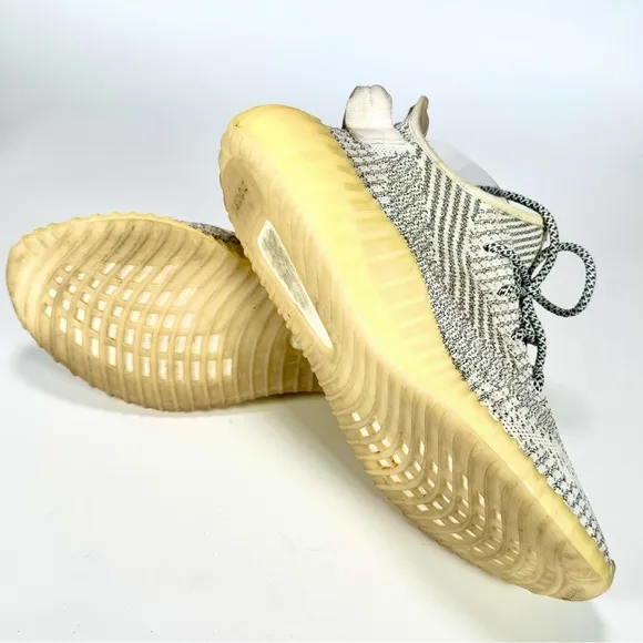 Adidas x YEEZY Boost 350 V2 &quot;Lundmark&quot; Grey Knit Fabric Men’s Sneaker Size 7 1/2