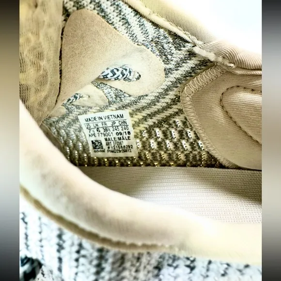 Adidas x YEEZY Boost 350 V2 &quot;Lundmark&quot; Grey Knit Fabric Men’s Sneaker Size 7 1/2
