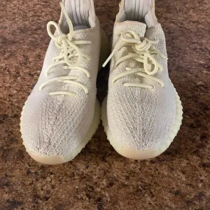 Adidas Yeezy boost 350 butter