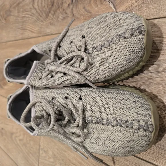 adidas Yeezy Boost 350 Moonrock Gray Knit Sneakers