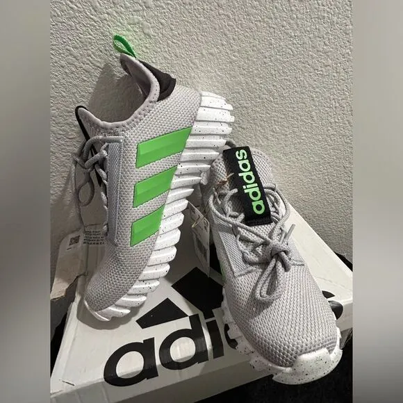 Adidas Kaptir Youth Knit Sneakers - Size 3 - Gray/Black/Green - New in Box NWT