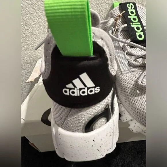 Adidas Kaptir Youth Knit Sneakers - Size 3 - Gray/Black/Green - New in Box NWT