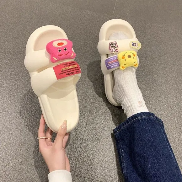 Adorable Pillow Slides Anti-Slip Sandals Ultra Soft Slippers Indoor Outdoor Shoe