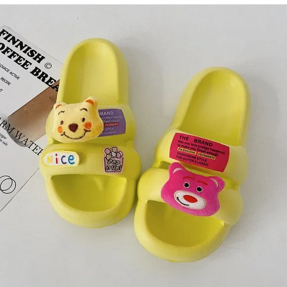 Adorable Pillow Slides Anti-Slip Sandals Ultra Soft Slippers Indoor Outdoor Shoe