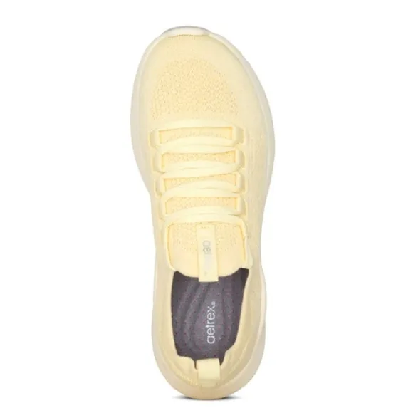 Aetrex Carly Arch Support Sneakers