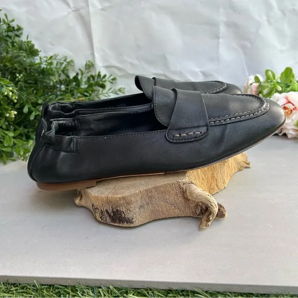 AGL women Mara Loafer  Leather flats size 38.5US size 8.5  gently used