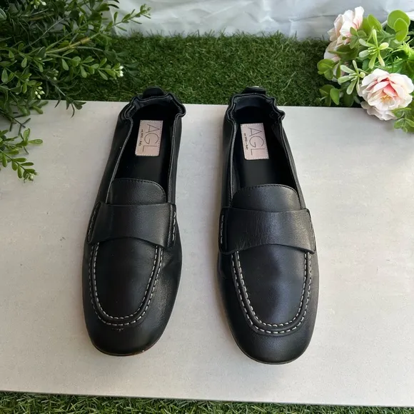 AGL women Mara Loafer  Leather flats size 38.5US size 8.5  gently used