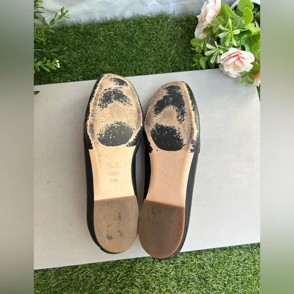 AGL women Mara Loafer  Leather flats size 38.5US size 8.5  gently used