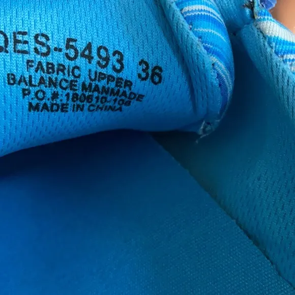 Alegria Traq Qest Blue Sneakers.