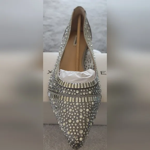 ALEX MARIE Jewel Point Toe Flats NWT