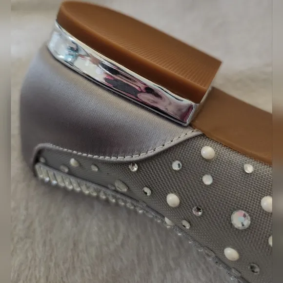 ALEX MARIE Jewel Point Toe Flats NWT
